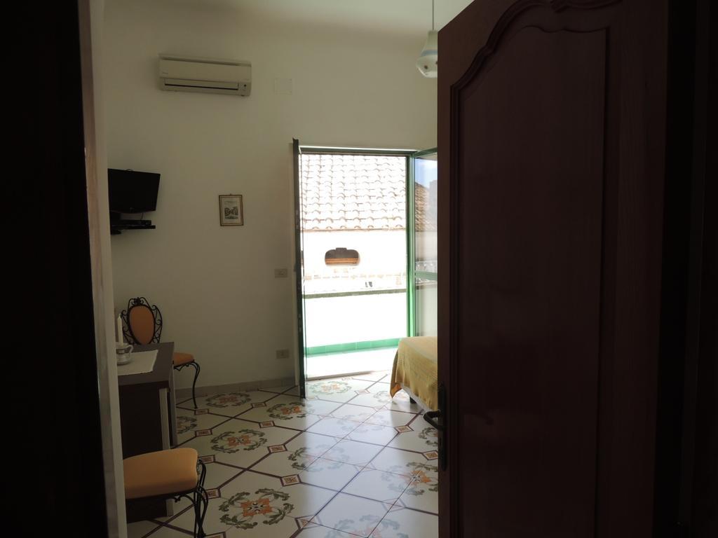 La Tavolozza Residence Позитано Екстериор снимка